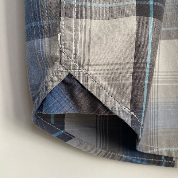 Men’s The North Face Plaid Short Sleeve Hammetts Button Down Blue Gray Size XL - Picture 13 of 16